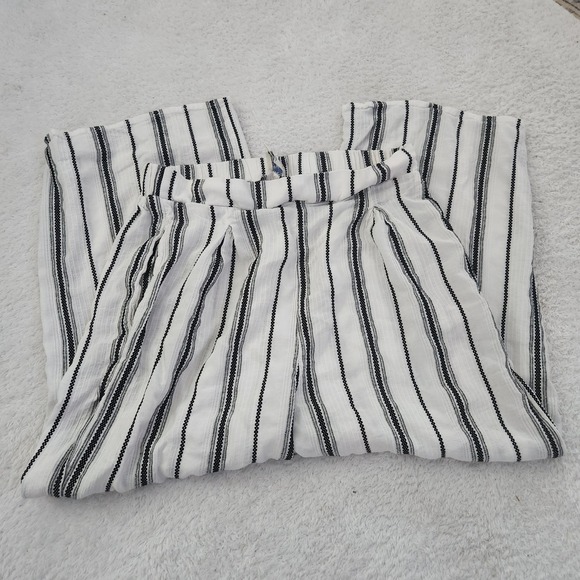 Blue Rain Pants - Blue Rain Womens Striped Wide Leg Cropped Pants Black White Linen Blend Medium‎